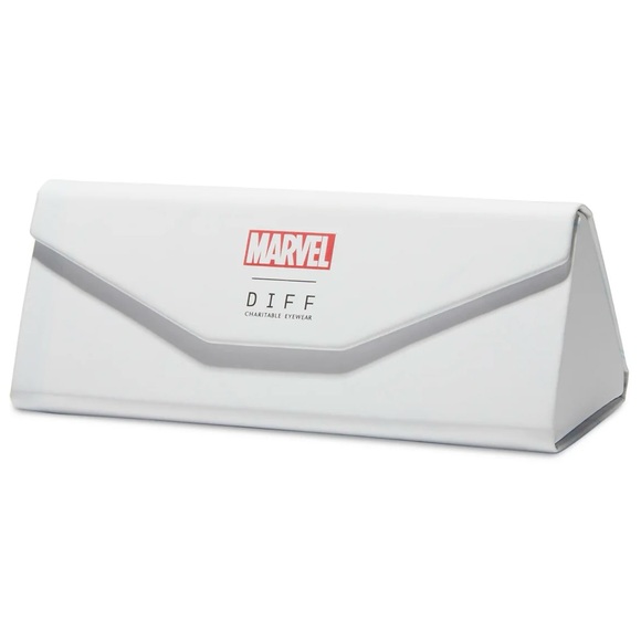 DIFF Black Widow Polarized Sunglasses Black Gold Frame Grey Lens Marvel Avengers - Picture 11 of 15